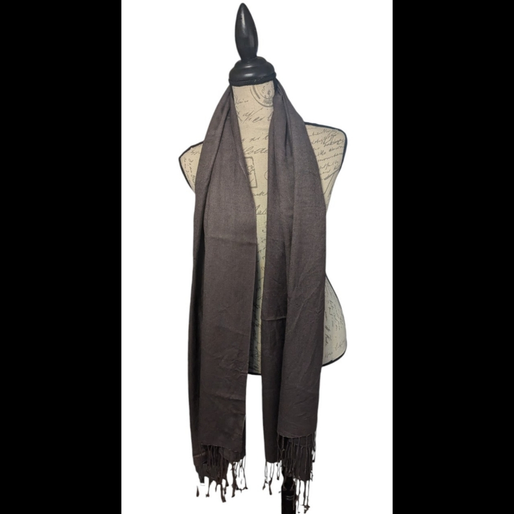 Quince Featherweight Cashmere Silk Fringe Scarf Grey
